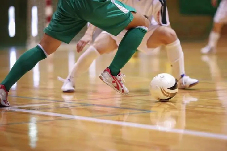 Zaalvoetbal in Best